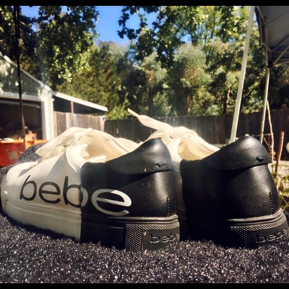 Bebe women’s sneakers. Size 7. - Picture 6 of 9